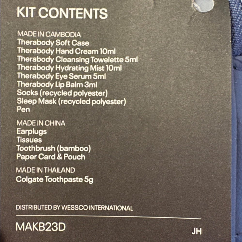 Therabody Navy Carrying Case & Contents - United’s Business Class amenity kit - Picture 3 of 6